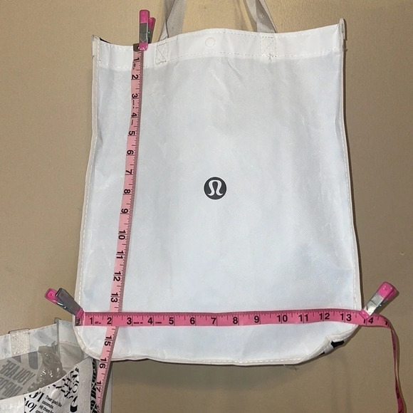 Lululemon reusable bag black white shopping bundle - Picture 4 of 5